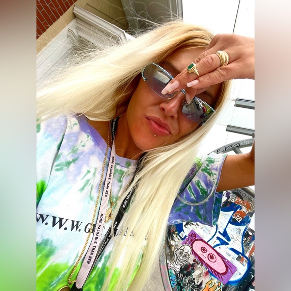 Meet your Posher, Sophy ๐ - Picture 5 of 7